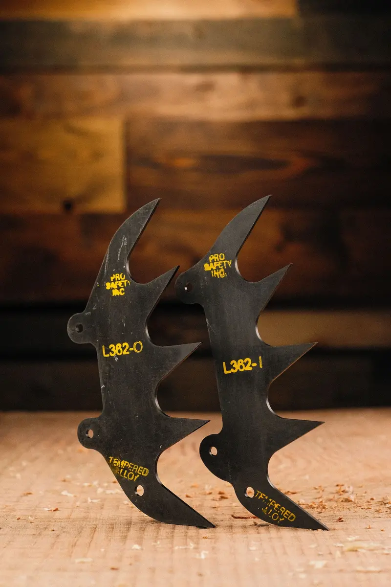 5-Point Pro Safety® Felling Dogs – Heavy-Duty Steel 1