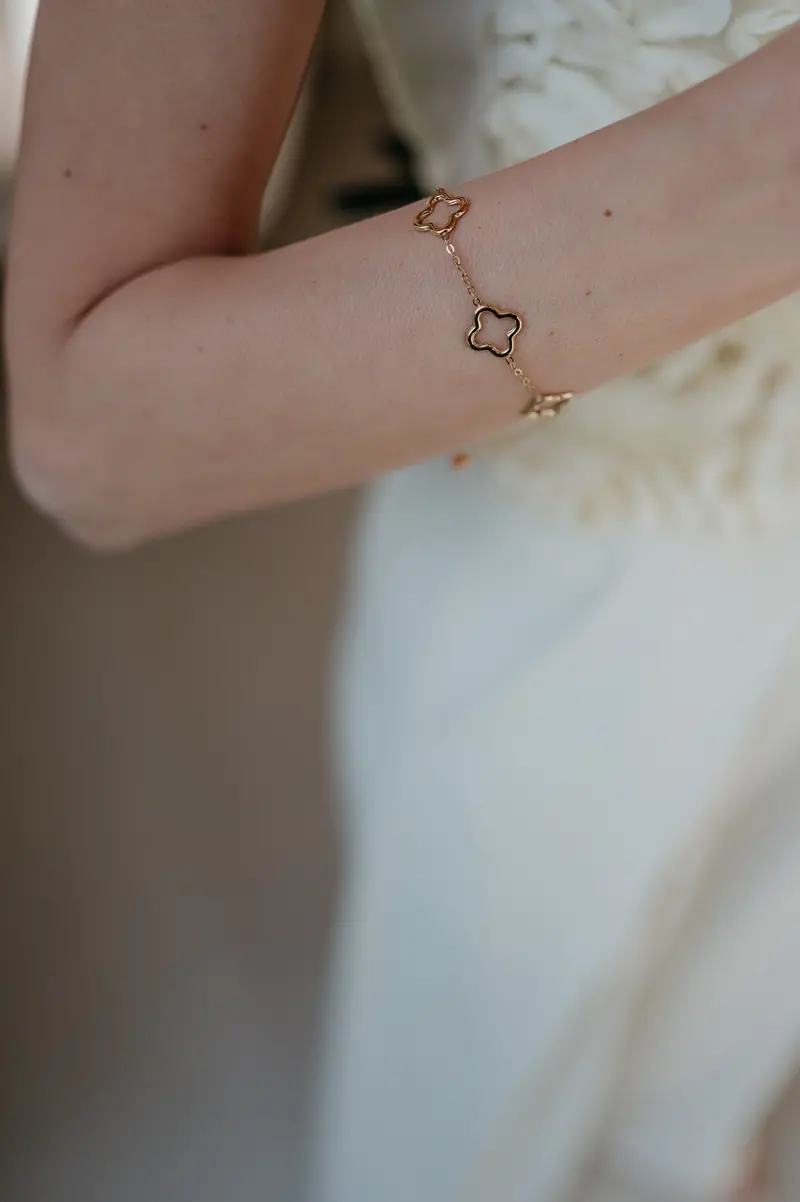 Gold Neni Bracelet 1