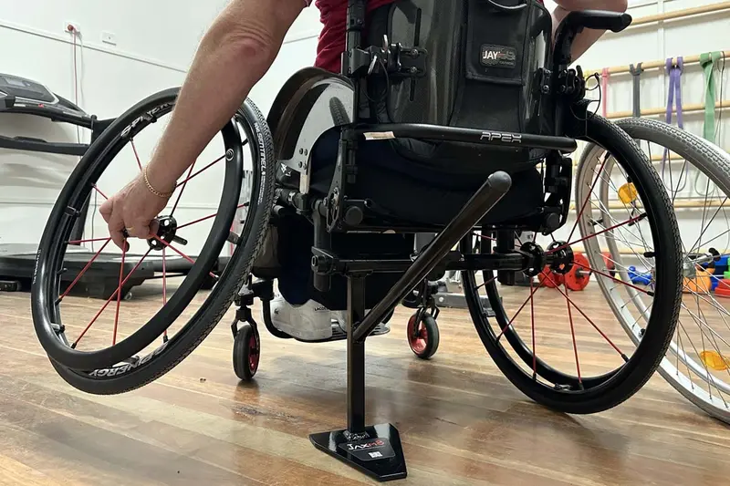 Jaxm8 Wheelchair Floor Jack – M8 Threaded Design 1