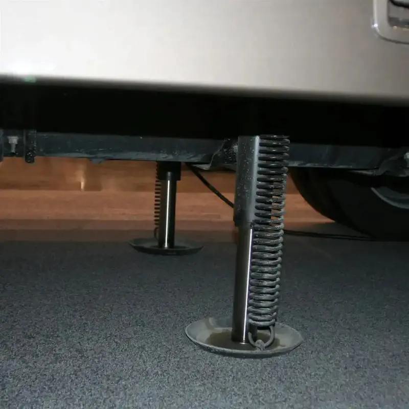 Lw Leveling Jack With 1.75-Inch Diameter Steel Rod 1