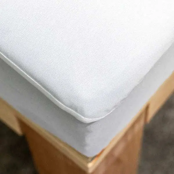 Thomas Payne Premium Mattress Protector – Waterproof & Breathable 1